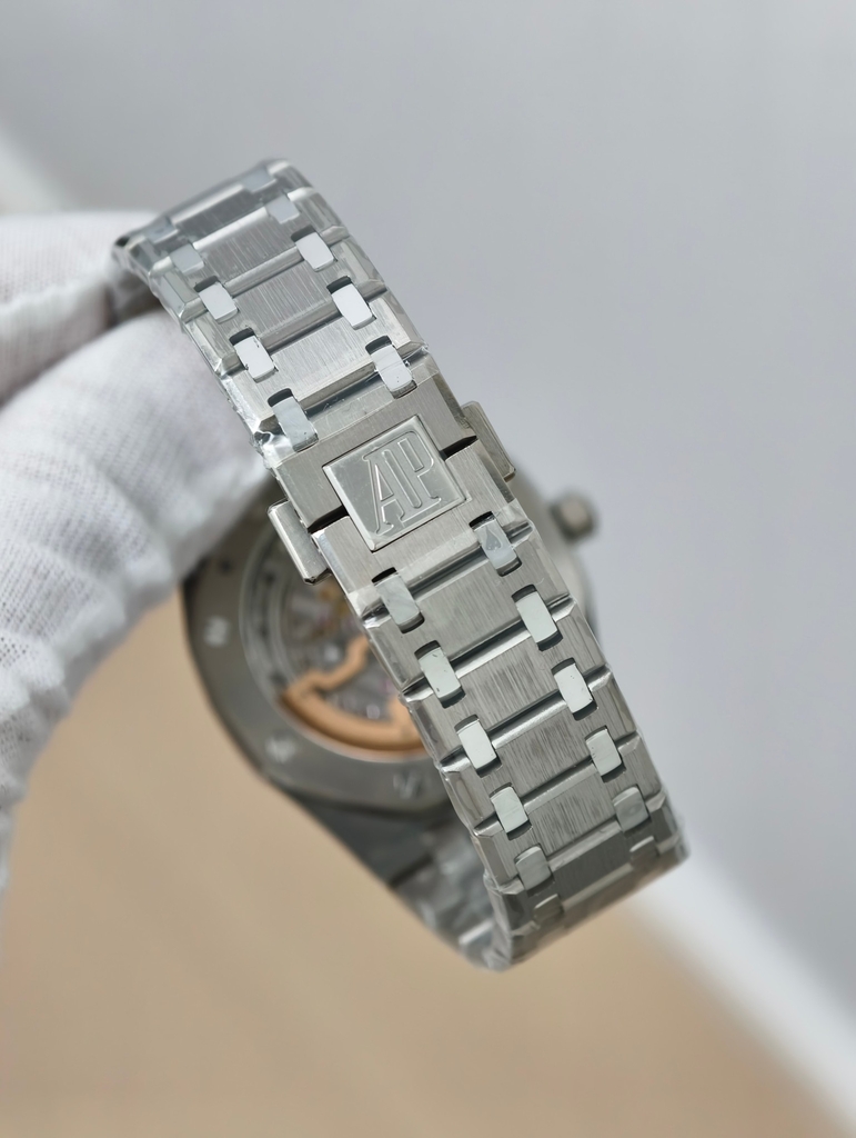 Audemars Piguet 9