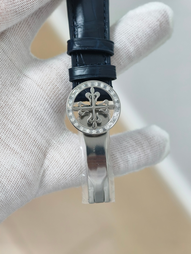 Patek Philippe 7