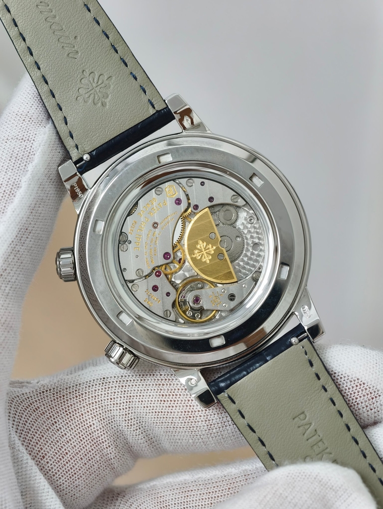 Patek Philippe 7