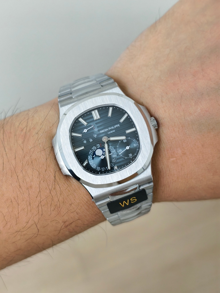 Patek Philippe 4