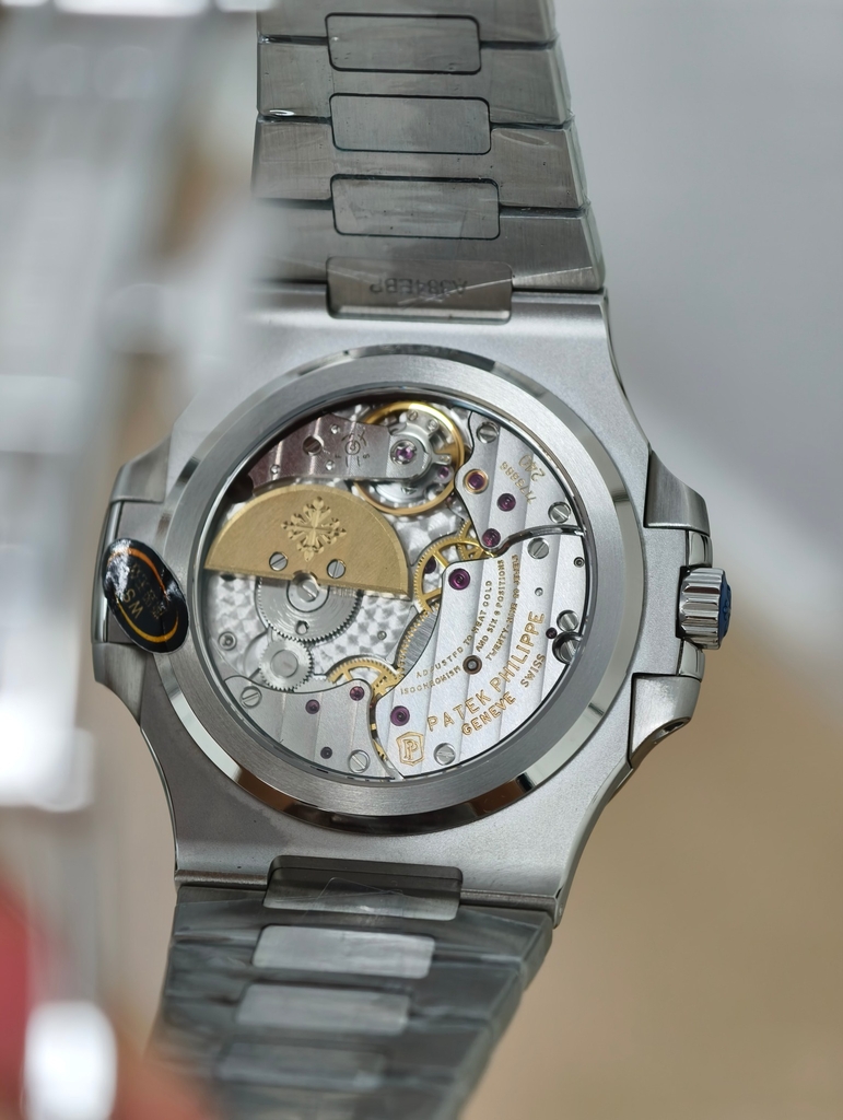 Patek Philippe 4