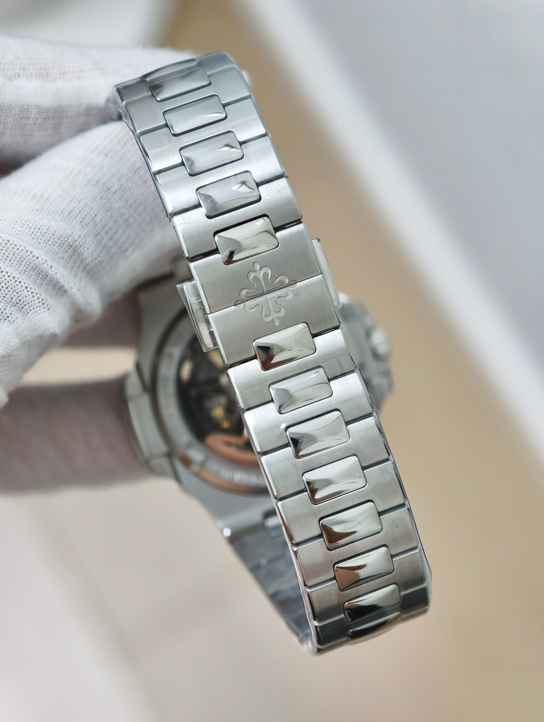 Patek Philippe 3