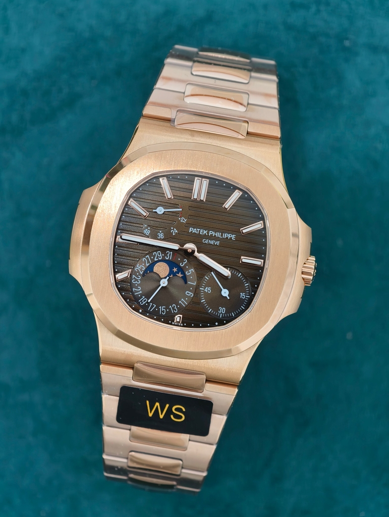 Patek Philippe 2