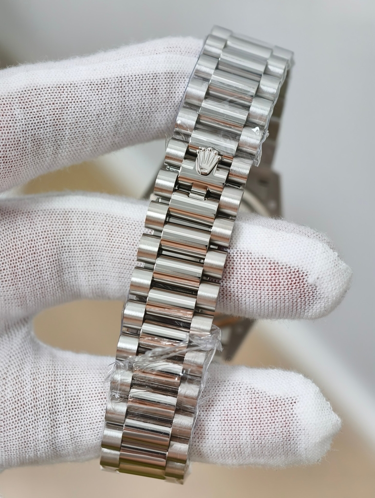 ROLEX 4