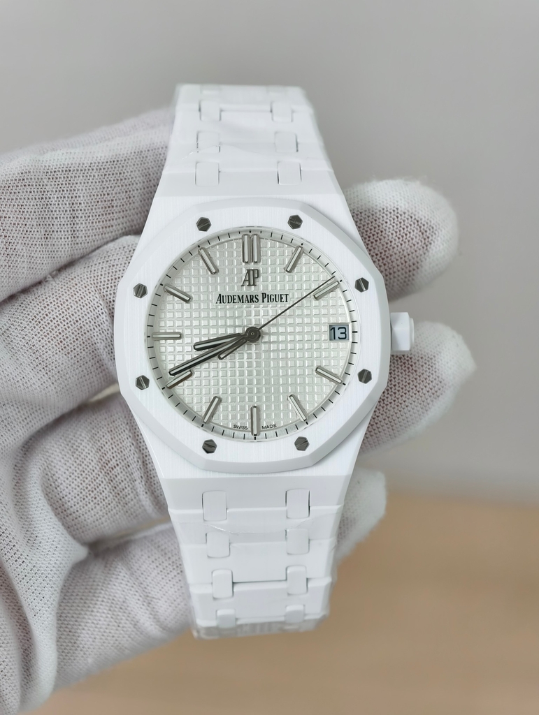 AUDEMARS PIGUET Royal Oak 15500 41mm White-White Ceramic-Calibre 4302