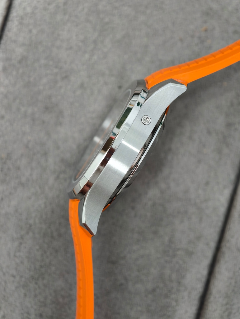 PATEK PHILIPPE Aquanaut 5968A Orange Strap Chronograph