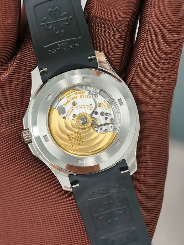PATEK PHILIPPE Aquanaut 5167A Black Face-40mm-Calibre 330