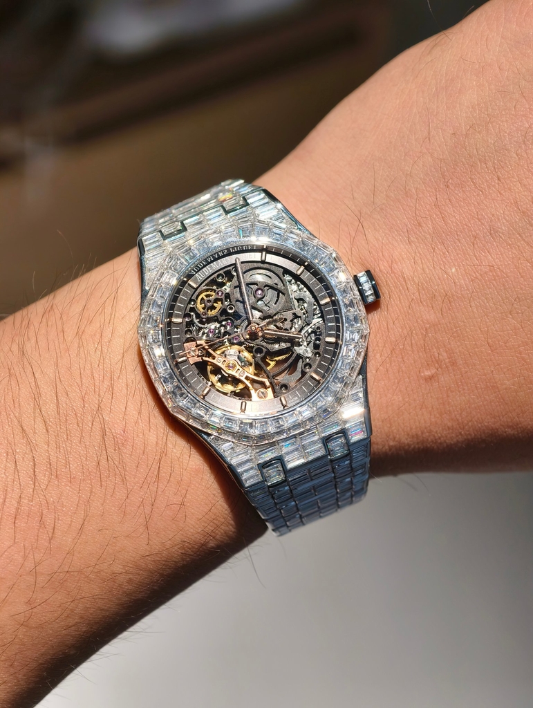 AUDEMARS PIGUET Royal Oak Double Balance Wheel Openworked 15407 Skeleton-Full Baguette Moissanite-Calibre 3132