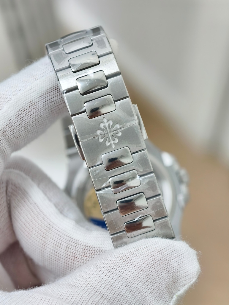 PATEK PHILIPPE Nautilus 5810G 50th Anniversary Edition-41mm-Calibre 240