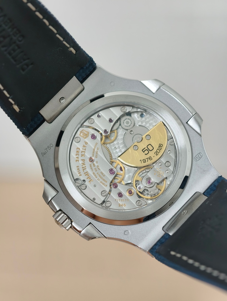 PATEK PHILIPPE Nautilus 5810G Leather Strap 50th Anniversary Edition-41mm-Calibre 240