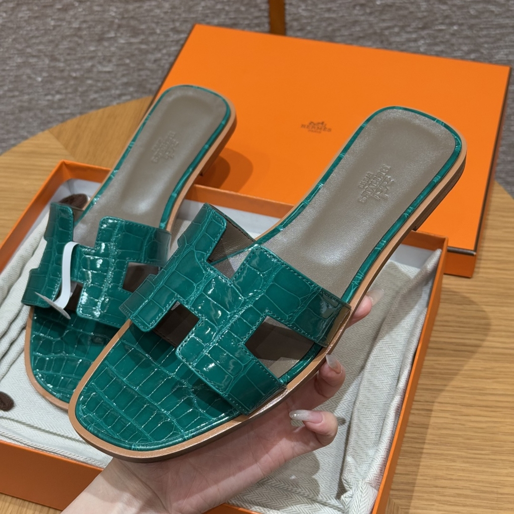 JD-1980 Emerald Alligator Slide Sandals