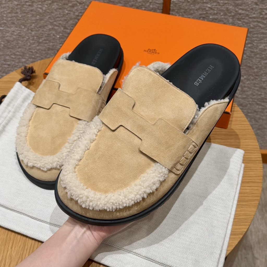 JD 680 Cream Calfskin Mule Shoes
