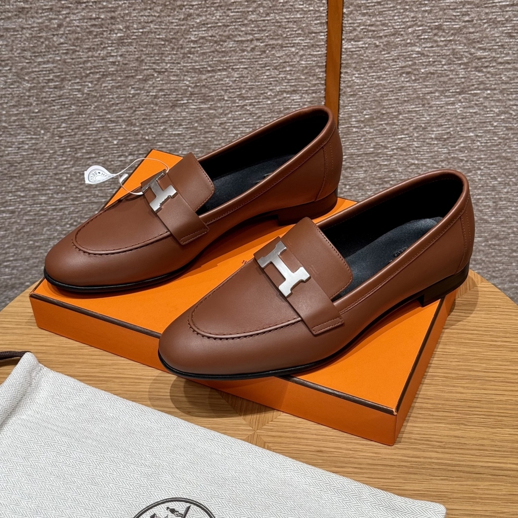 JD-580 Luxury Goat Leather Loafers with Silver Hardware