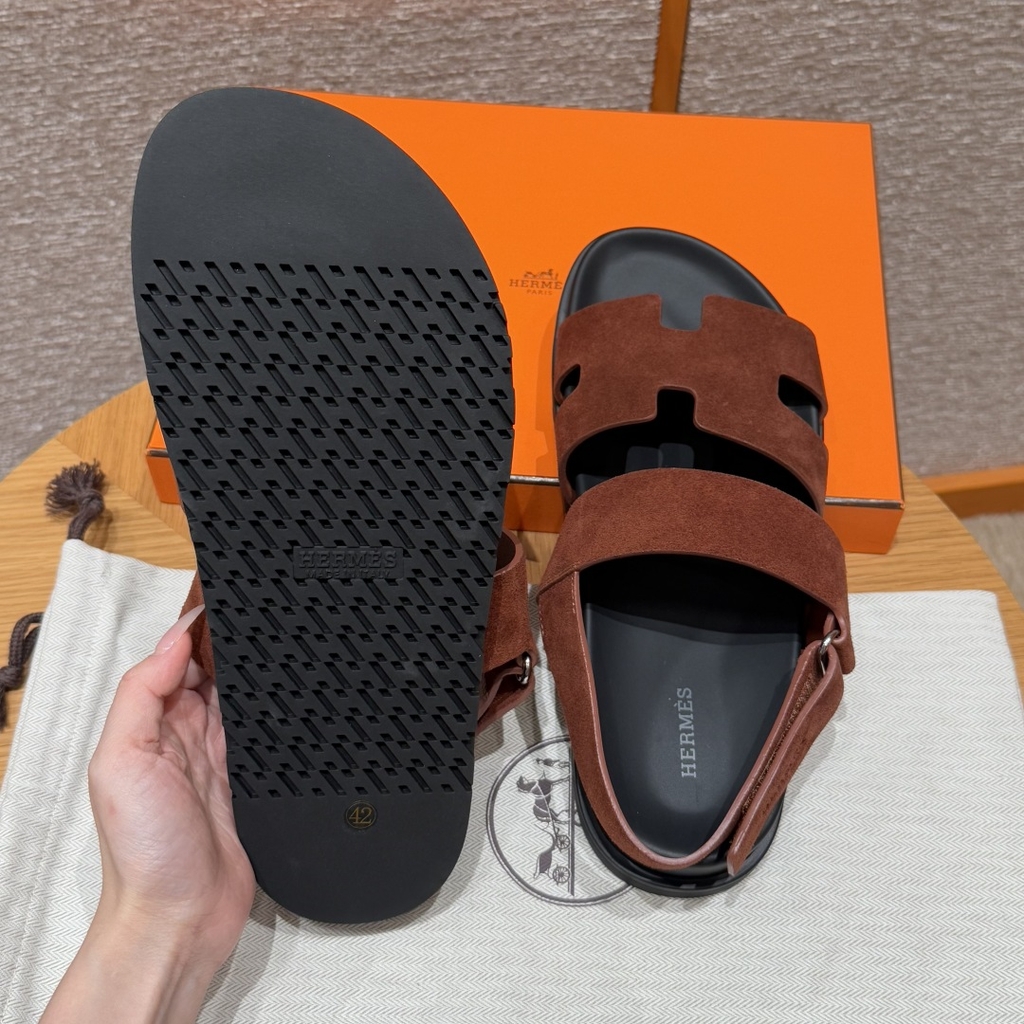 JD-650 179 Genius Nam Sandal Chamois Lesther