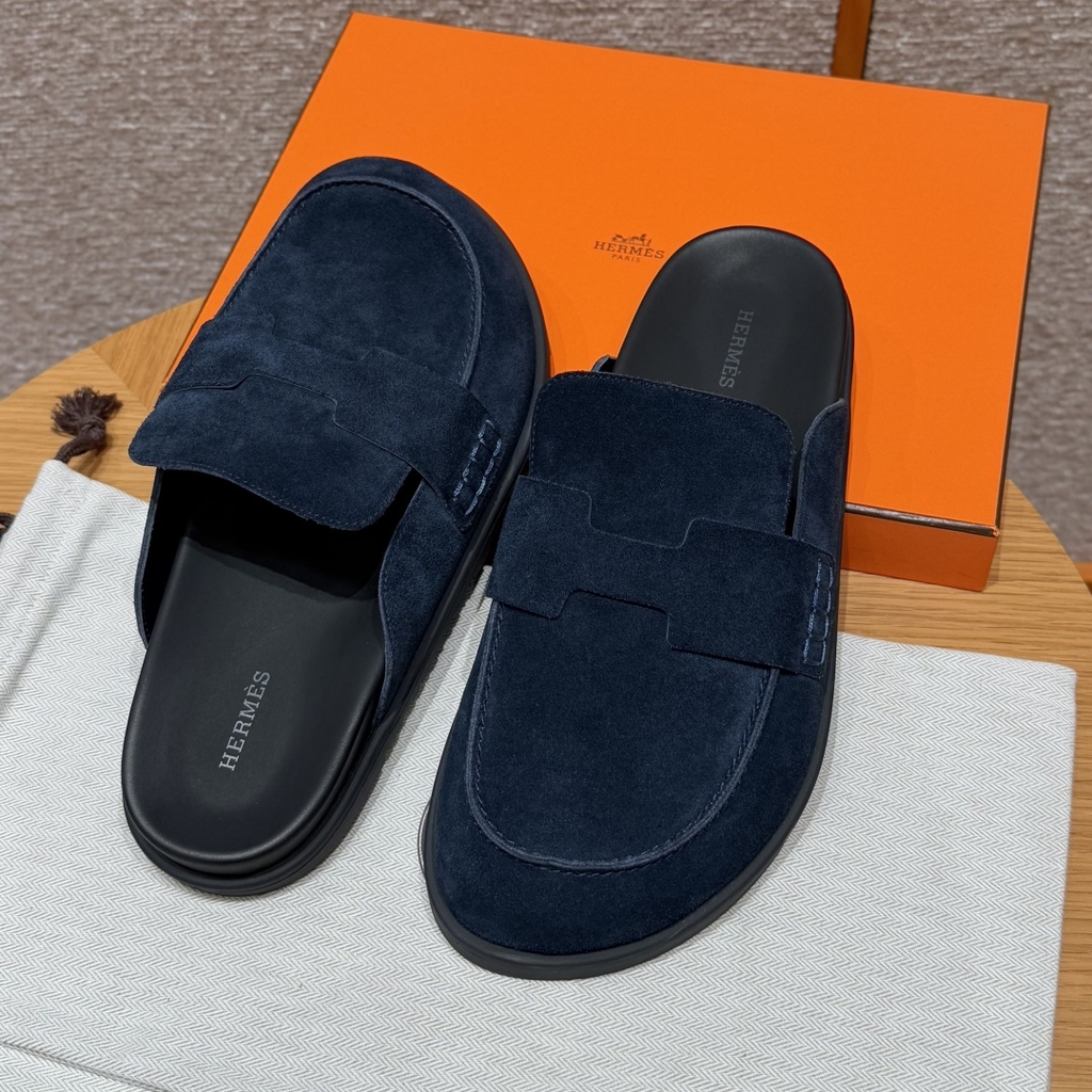 JD-680 309 Go Mule Shoes for Men in Sky Blue Suede Calf Leather with Rubber Outsole