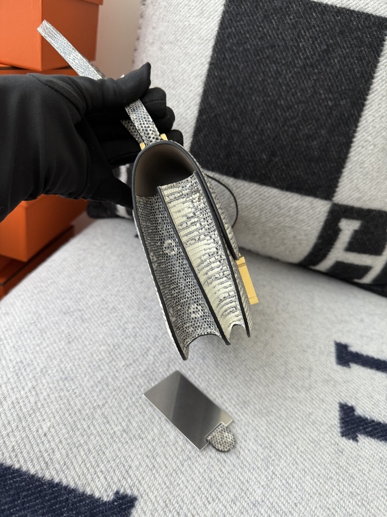 Constance 18cm Lizard Leather Mirror Edition