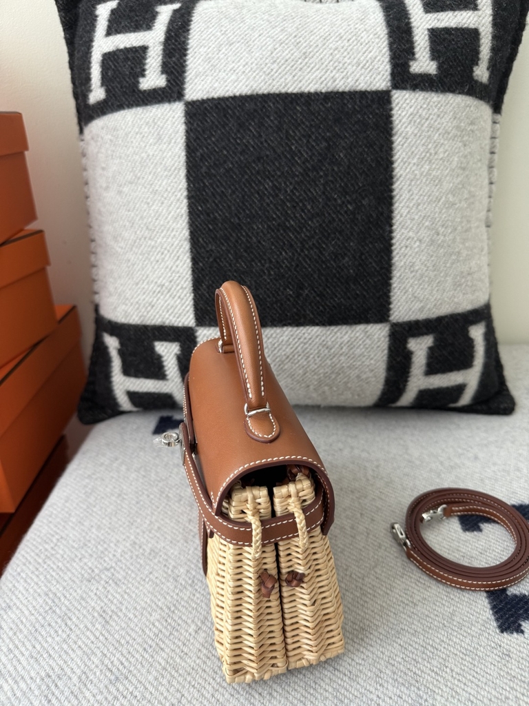 Kelly Mini Picnic Basket 20cm - Gold Brown with Silver Hardware