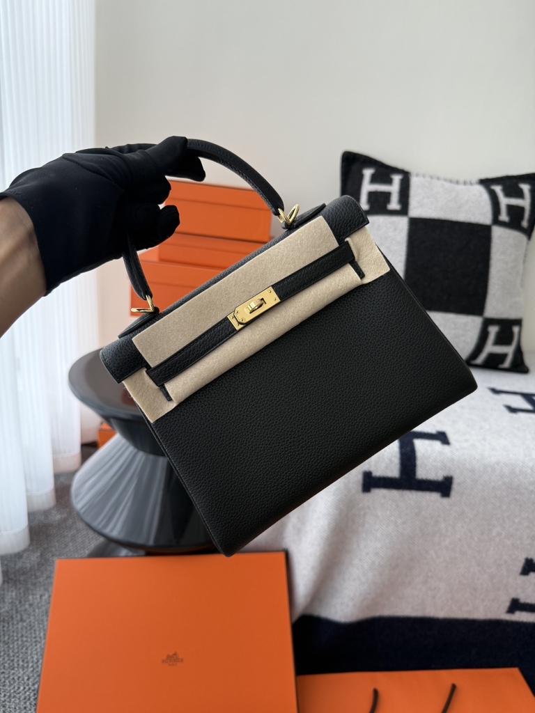 Kelly 25cm Original Leather Togo Small Cowhide Noir Gold Hardware