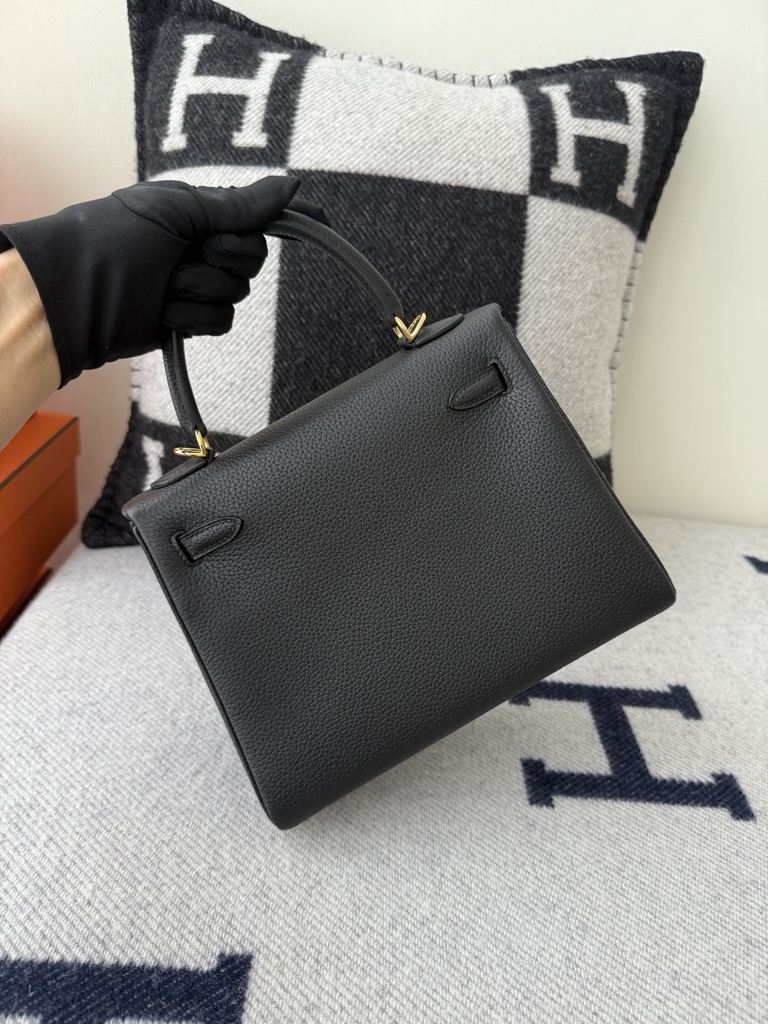 Kelly 25cm Original Leather Togo Small Cowhide Noir Gold Hardware