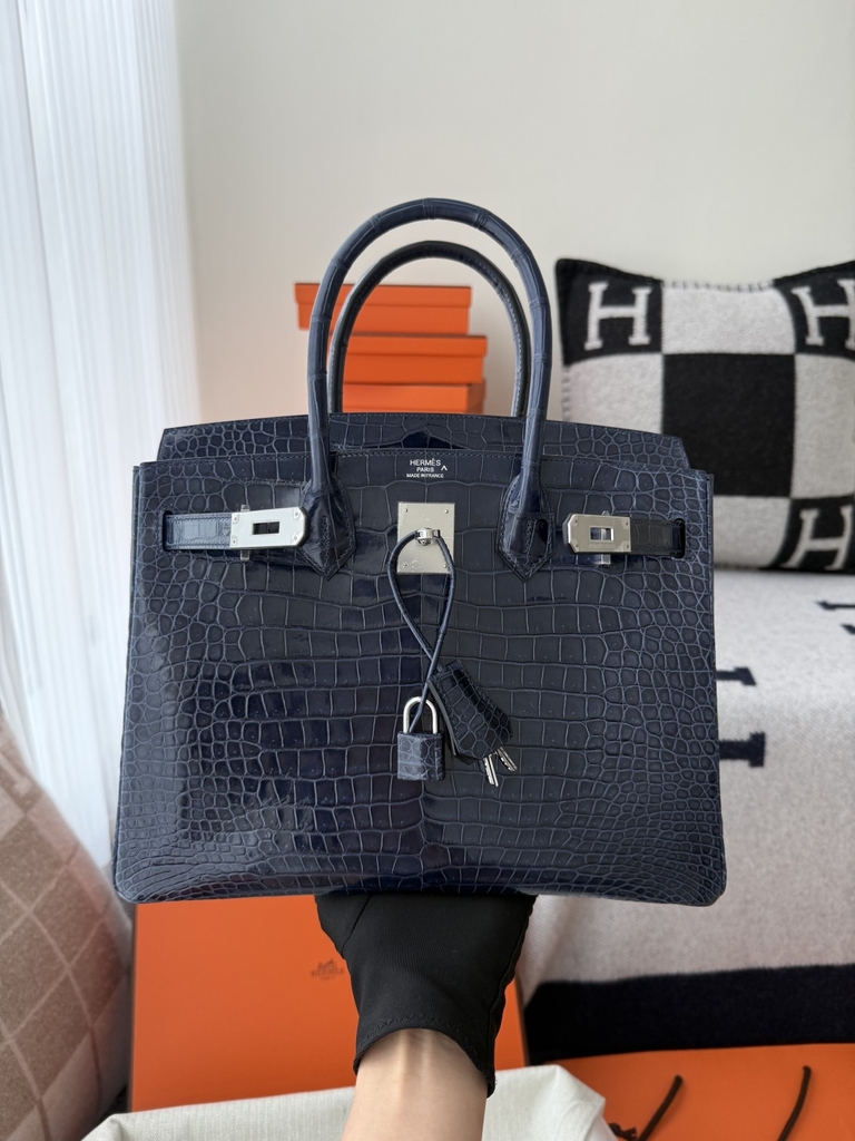 Birkin Platinum 25cm Shiny Porosus Crocodile Handbag