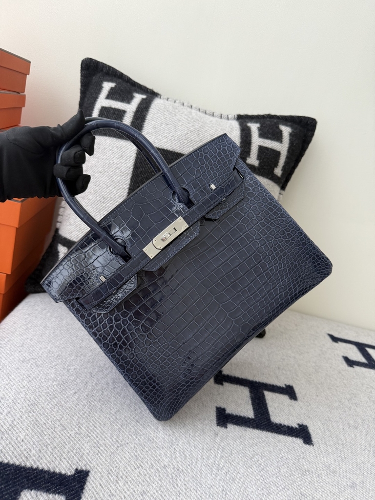 Birkin Platinum 25cm Shiny Porosus Crocodile Handbag