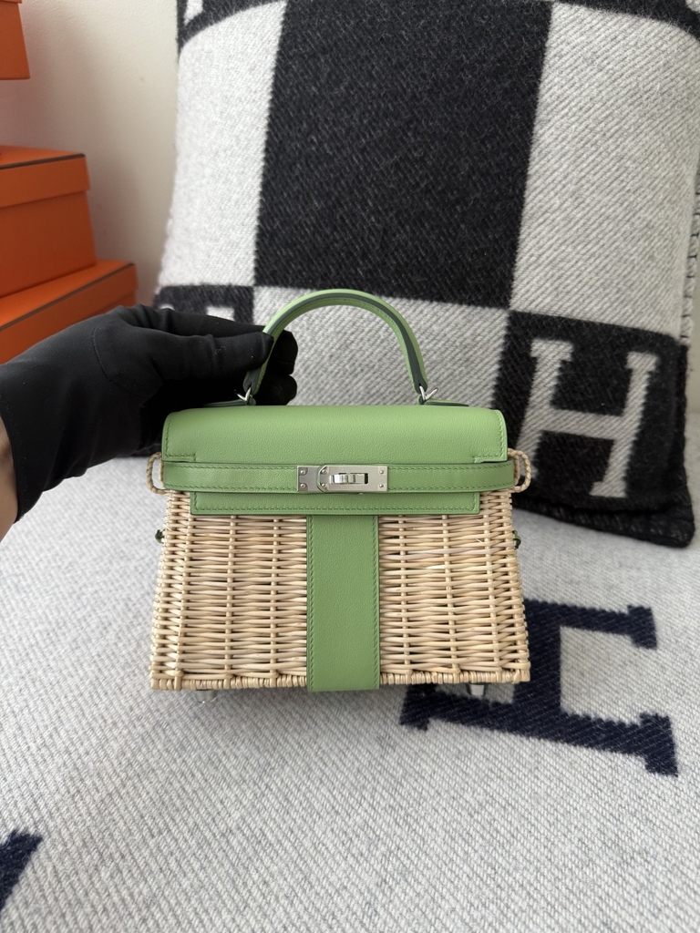 Kelly Mini Picnic Basket 20cm - Handcrafted Osier Willow Weave