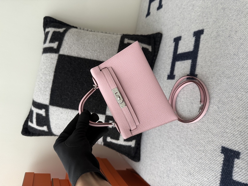 Kelly Mini II Chevre Leather Bag with Silver Hardware