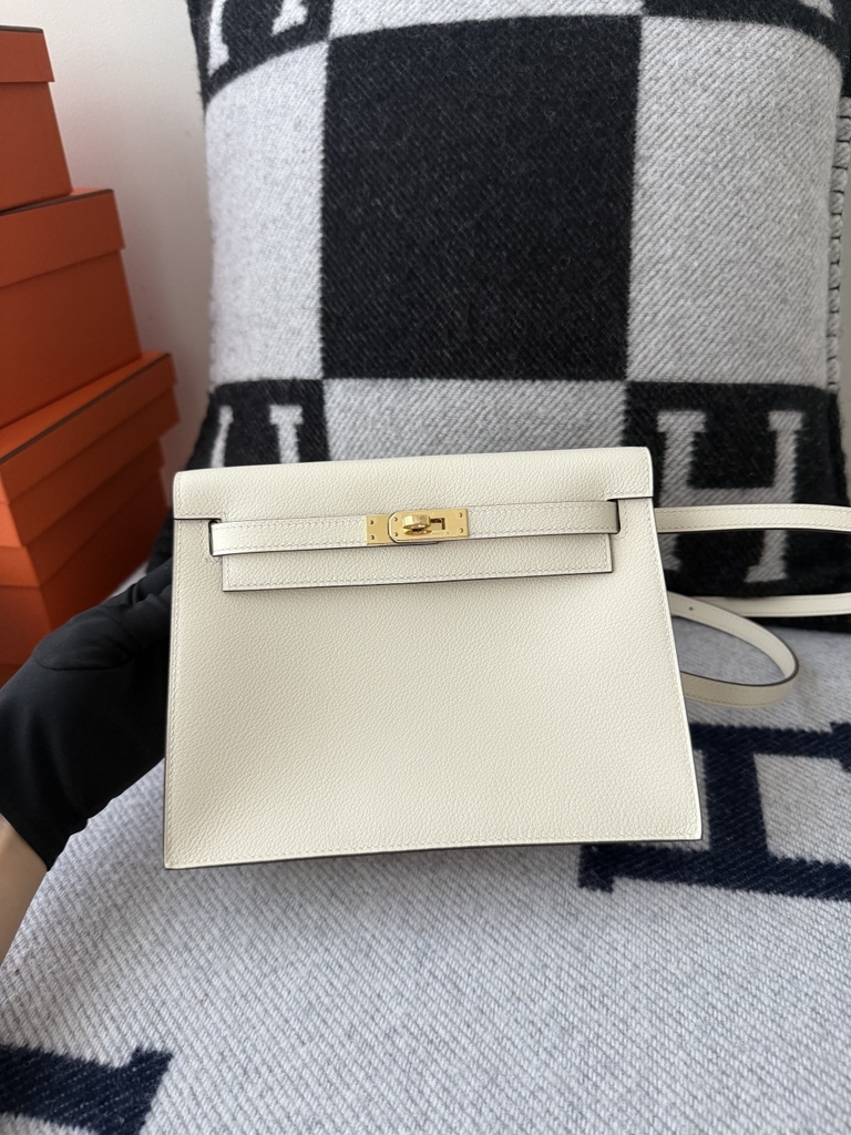 Kelly Danse 22cm Dancing Bag Original Leather Evercolor Cream White with Gold Hardware