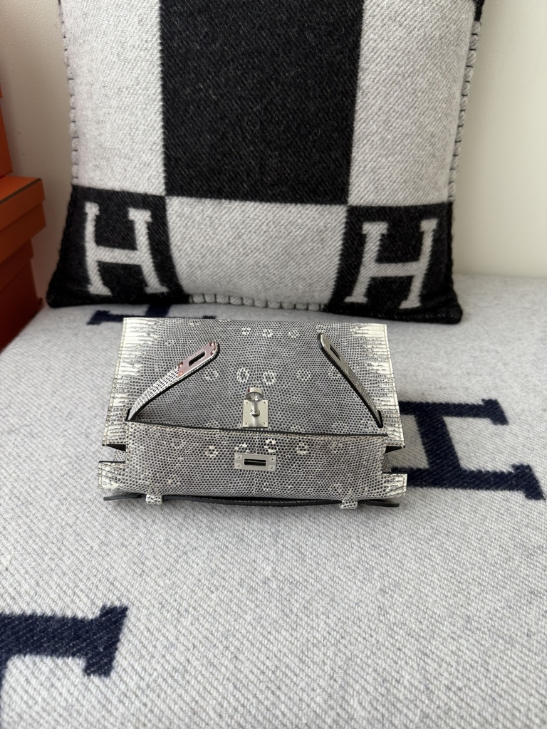 Kelly Pochette 22cm Lizard Leather Original – Silver Hardware