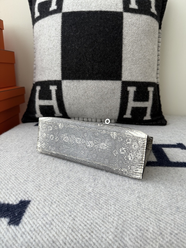 Kelly Pochette 22cm Lizard Leather Original – Silver Hardware