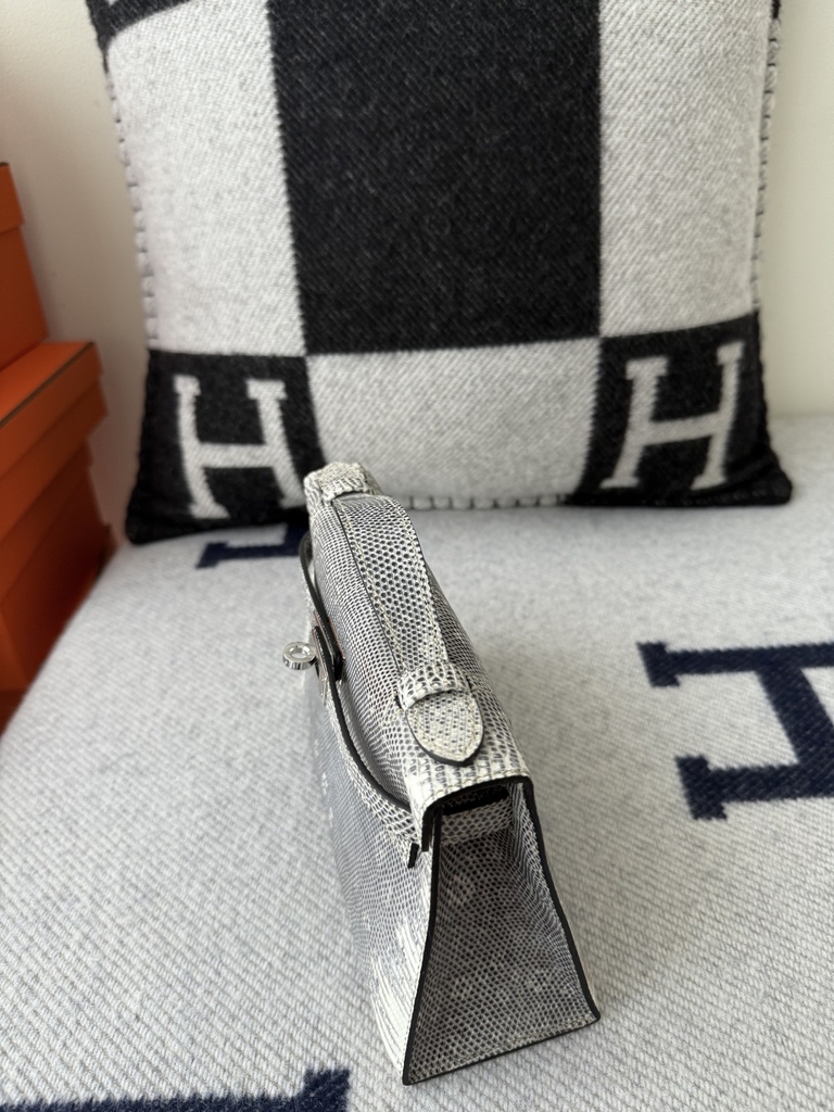 Kelly Pochette 22cm Lizard Leather Original – Silver Hardware