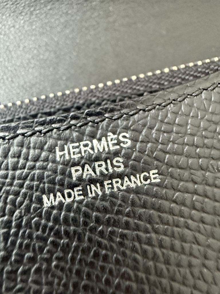 Constance Slim Wallet Original Leather