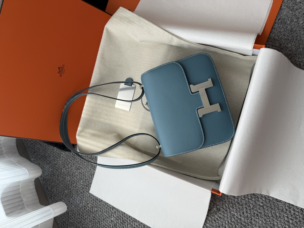 Constance Original Leather 18cm Mirror D2 Blue Jean with Silver Hardware