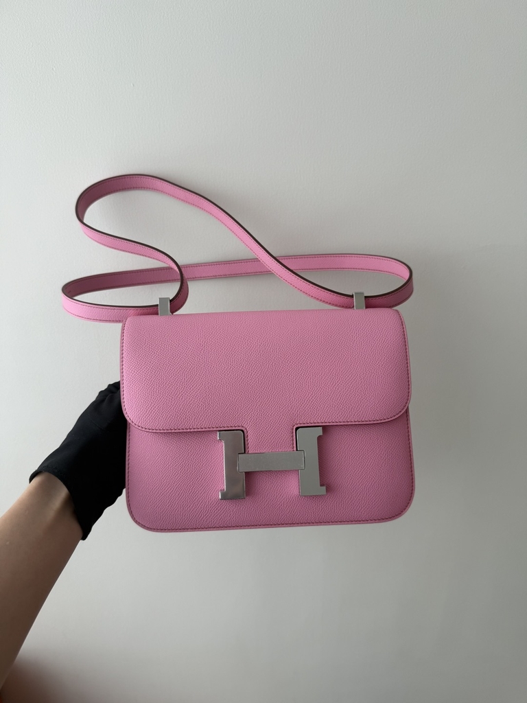 Constance 23cm New Style Mirror, Epsom Skin, CC10 Craie Color, Gold Hardware