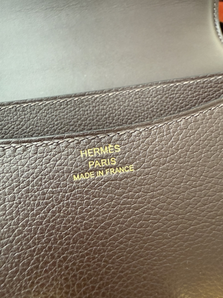 Constance 18cm Evercolor Leather, N5 Cassis Color, Gold Hardware