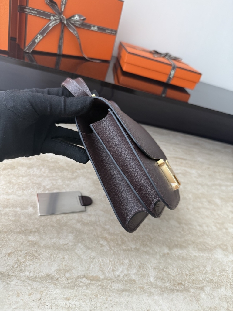 Constance 18cm Evercolor Leather, N5 Cassis Color, Gold Hardware