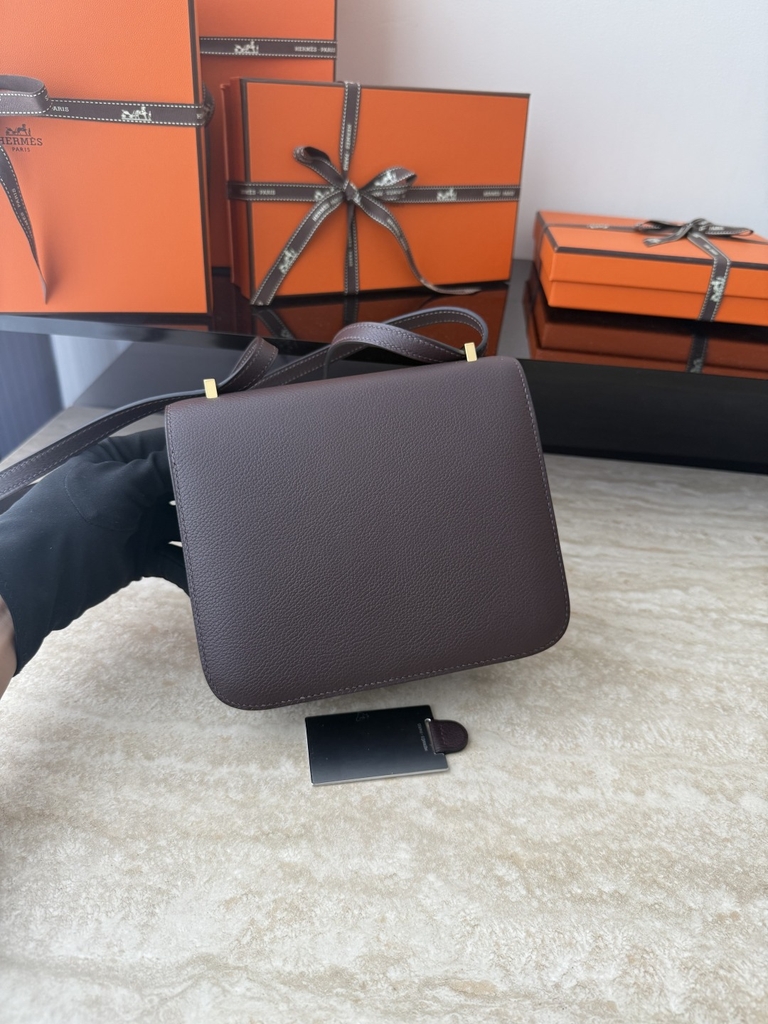 Constance 18cm Evercolor Leather, N5 Cassis Color, Gold Hardware