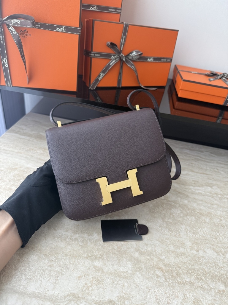 Constance 18cm Evercolor Leather, N5 Cassis Color, Gold Hardware