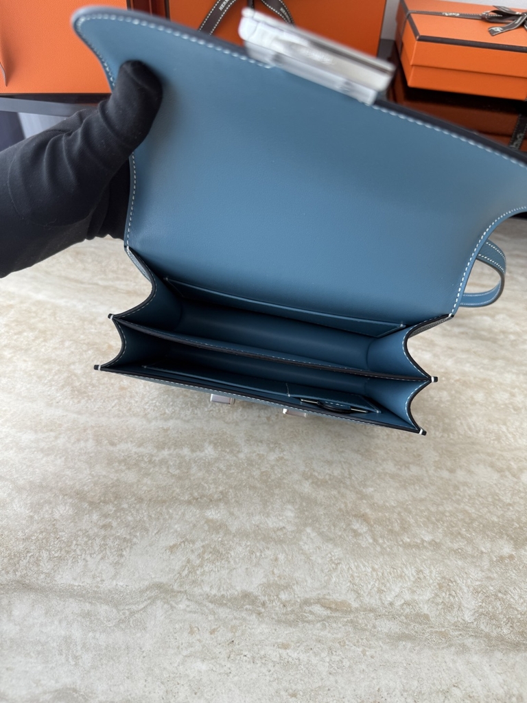 Constance Original Leather 18cm Mirror D2 Blue Jean with Silver Hardware