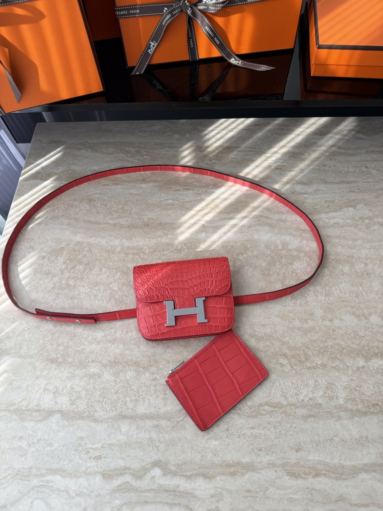 Constance Slim Wallet - Matte Alligator Crocodile Leather - A5 Bougainvillea Color