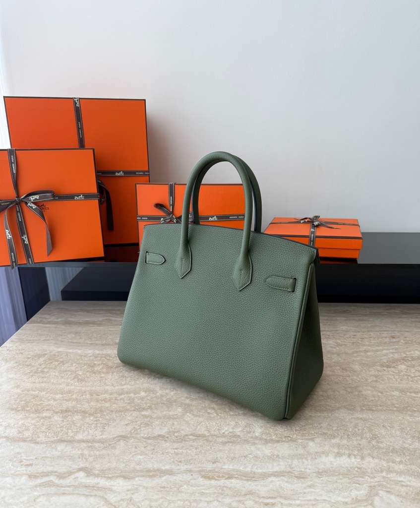 Birkin 30cm Togo Leather Bag V6 Canopy Color Jungle Green Gold Hardware