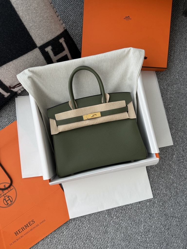 Birkin 30cm Togo Leather Bag V6 Canopy Color Jungle Green Gold Hardware