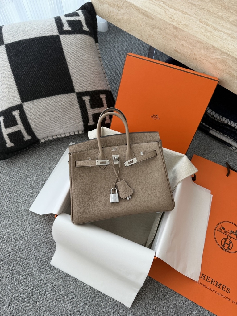 Birkin 25cm Togo Leather Handbag CK81 Gris Tourterelle