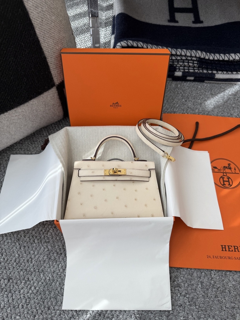 Mini Kelly II Ostrich Leather Bag - Nata Color with Gold Hardware