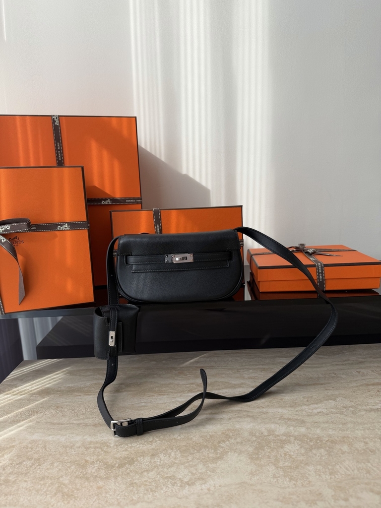 Kelly Moove Original Leather Swift Leather Bag Noir