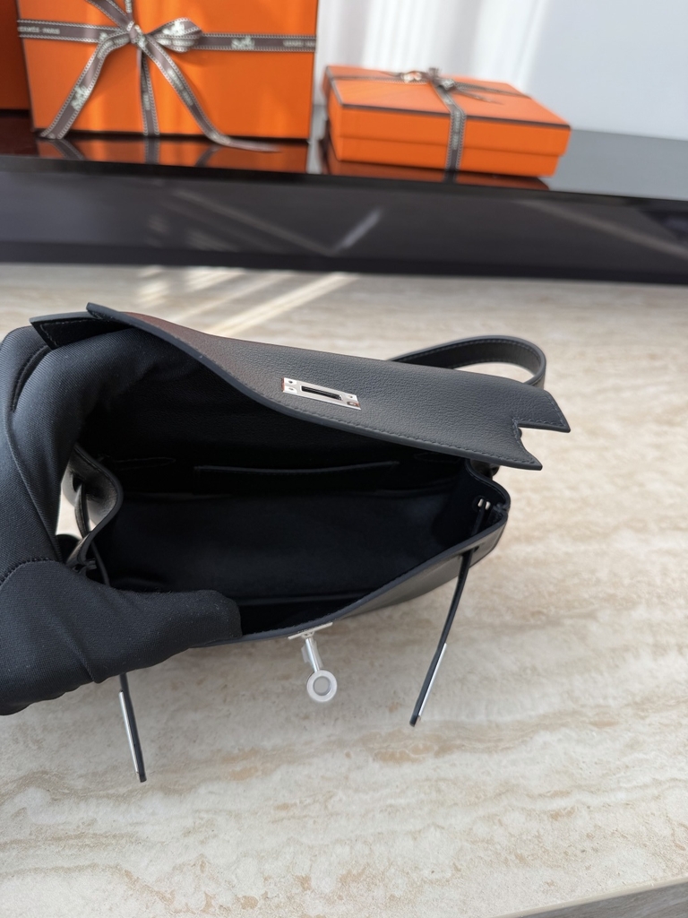 Kelly Moove Original Leather Swift Leather Bag Noir