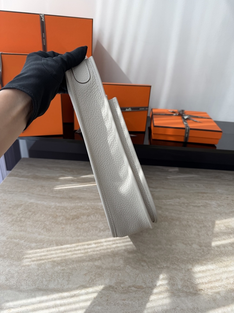 Evelyne 29cm Original Leather CK10 Craie Color Handbag