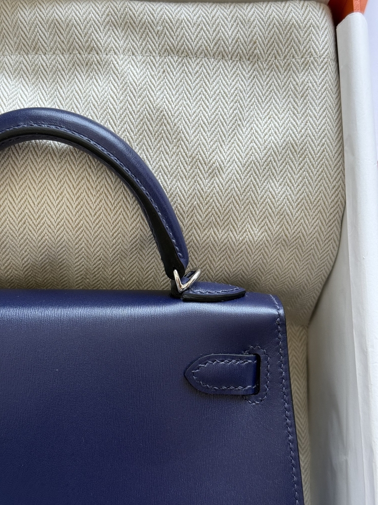 Kelly Mini - Blue Box - PHW