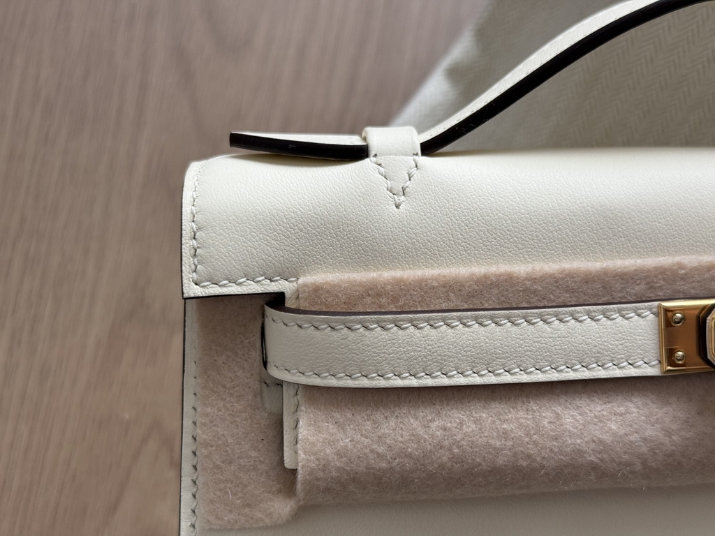 Kelly Pochette- Nata -Swift - GHW