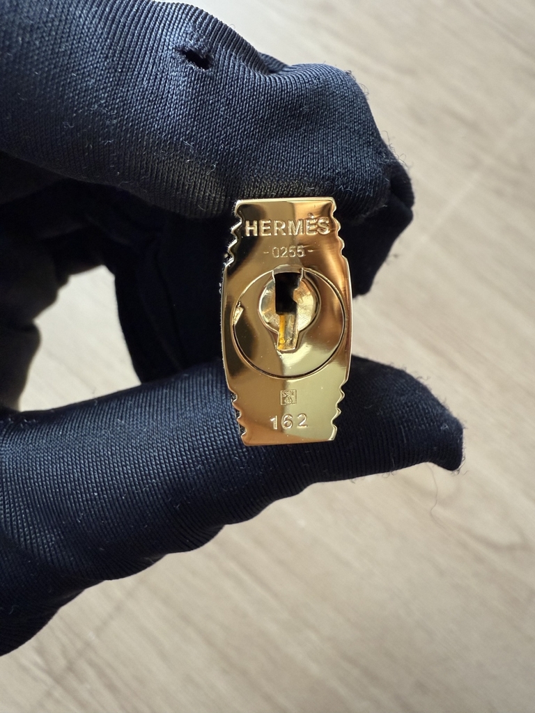 Kelly 25 - Vert Vertigo - Epsom - GHW